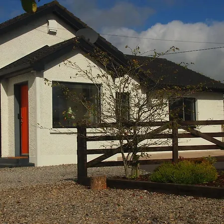 Quiet Riverside Stopover By The Shannon, Perfect For Work Stays And Weekend Breaks County Leitrim